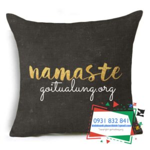 Goi tua in chu namaste